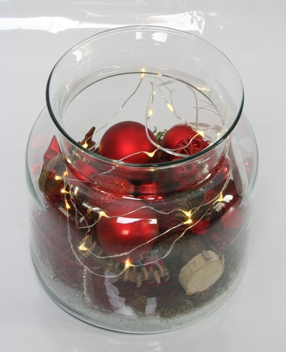 Kerst Arrangement rood met lichtjes in glas